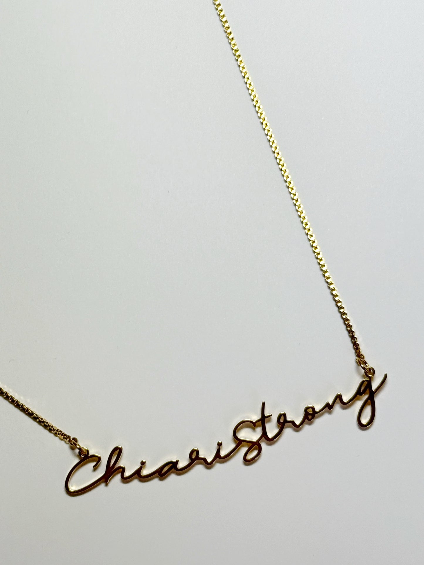 Chairi Strong Necklace Font 2