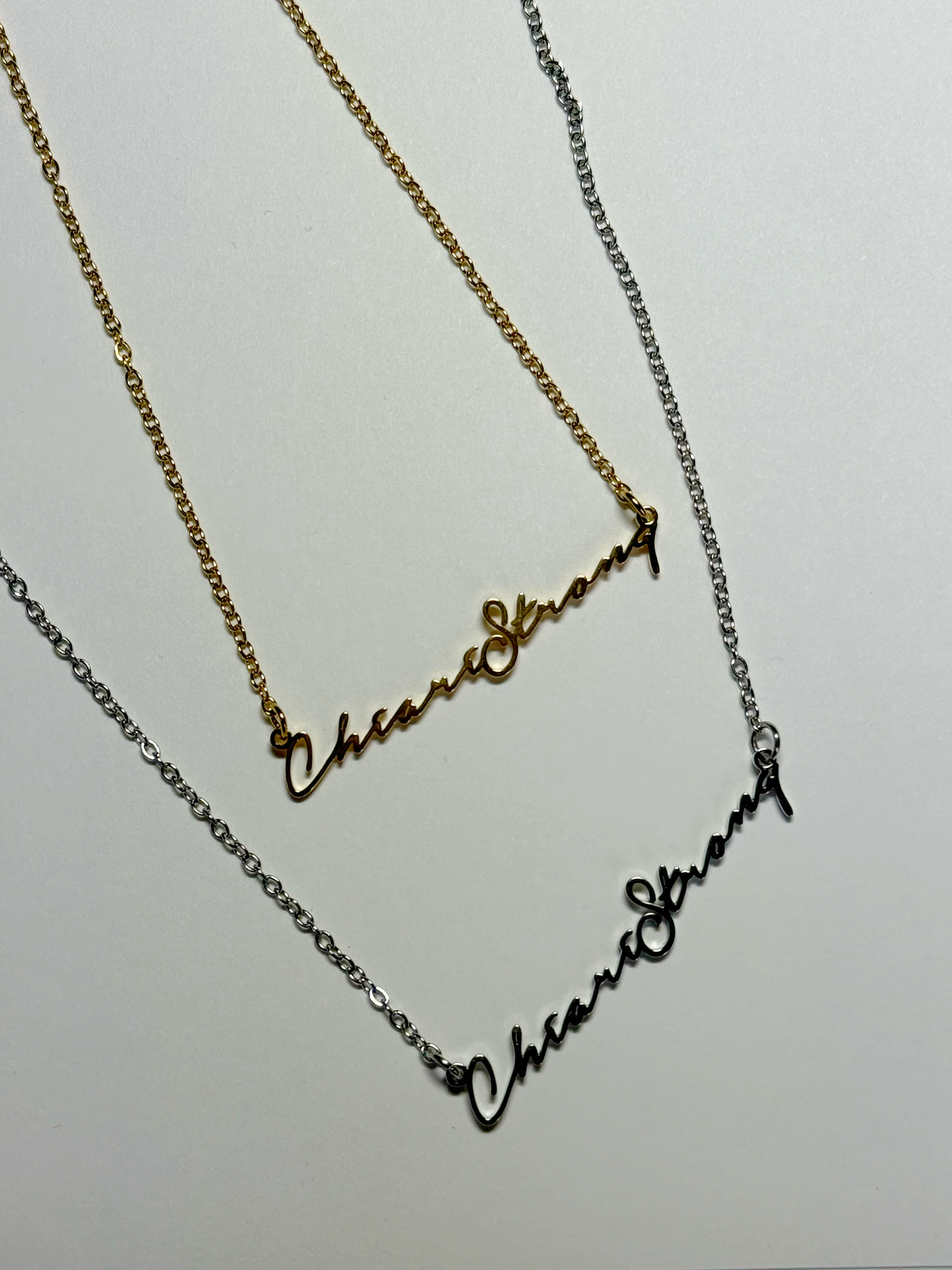 Chairi Strong Necklace Font 1