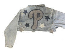 Load image into Gallery viewer, Star Philly Cropped Denim Jacket
