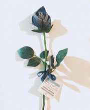 Load image into Gallery viewer, Denim flower bouquets.

