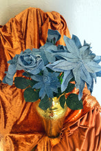 Load image into Gallery viewer, Denim flower bouquets.
