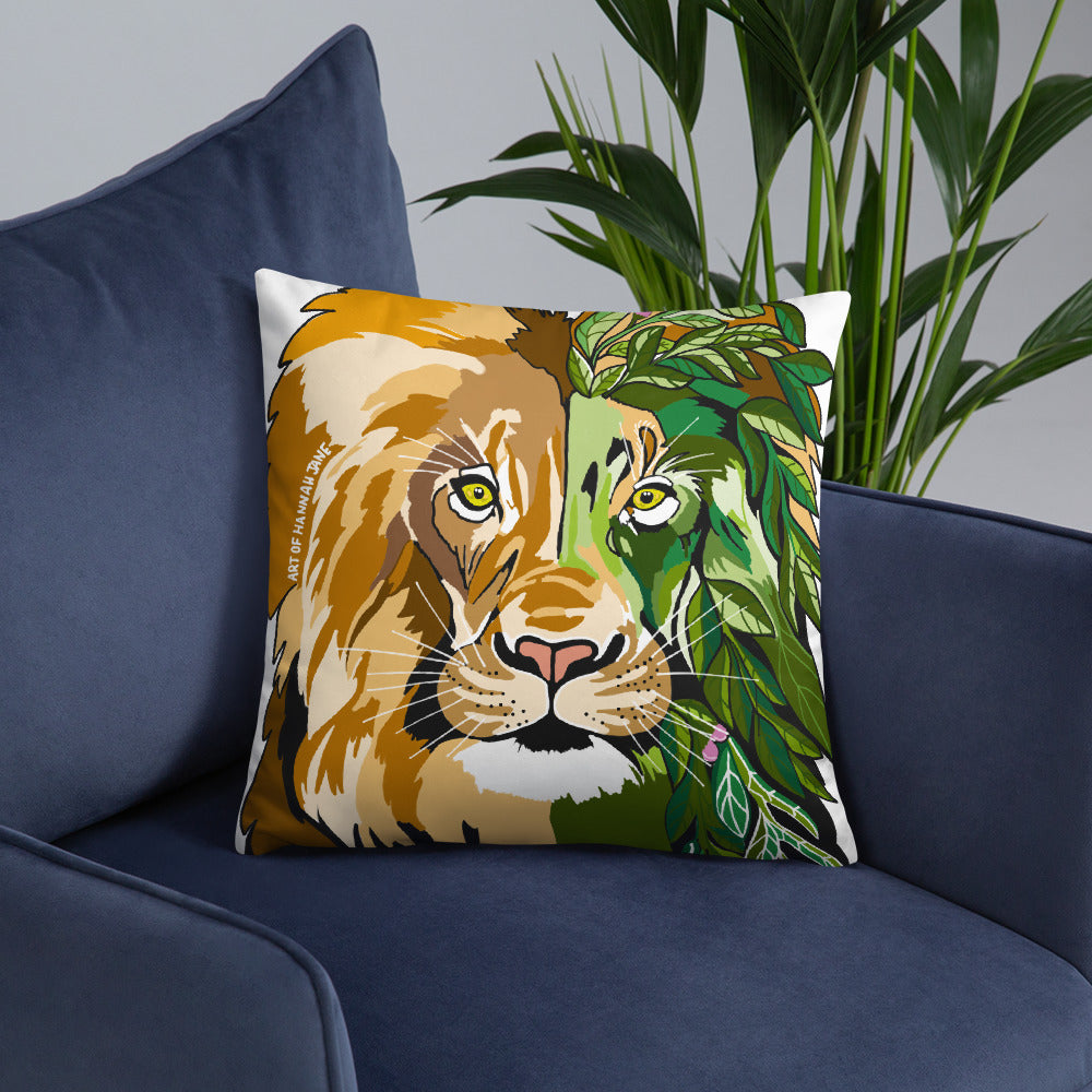 Garden Lion Basic Pillow
